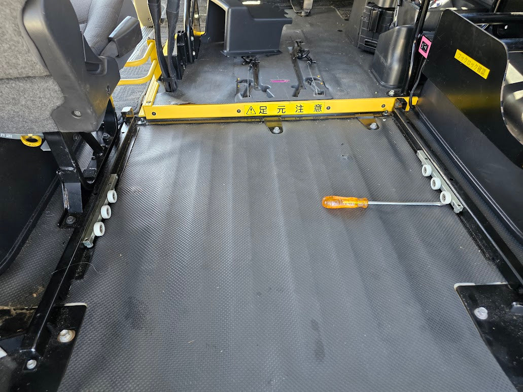Toyota Hiace Welcab Underfloor Roller Kit