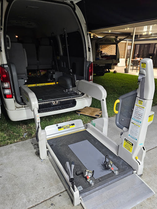 2012 Toyota Hiace Welcab Wheelchair Lift