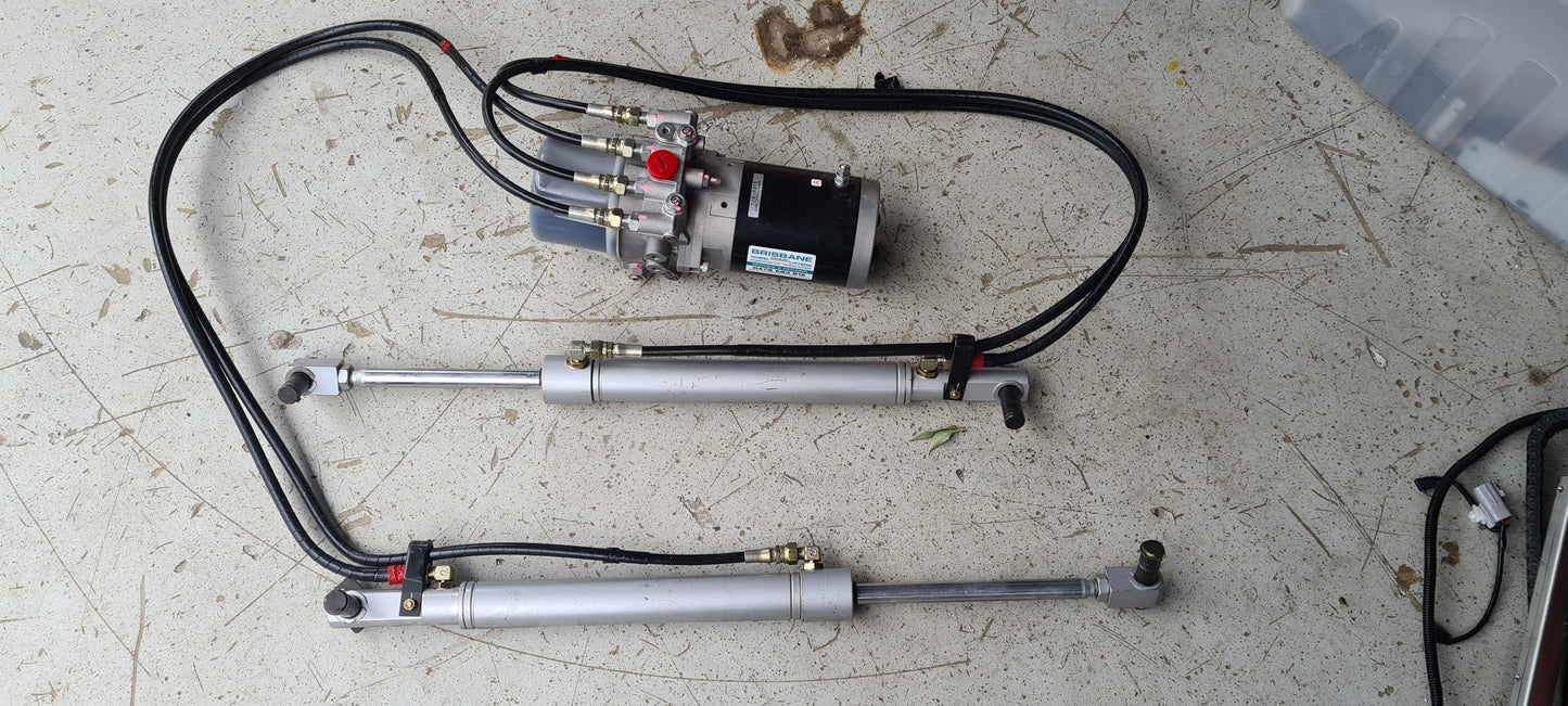Toyota Hiace Welcab Hydraulic Set