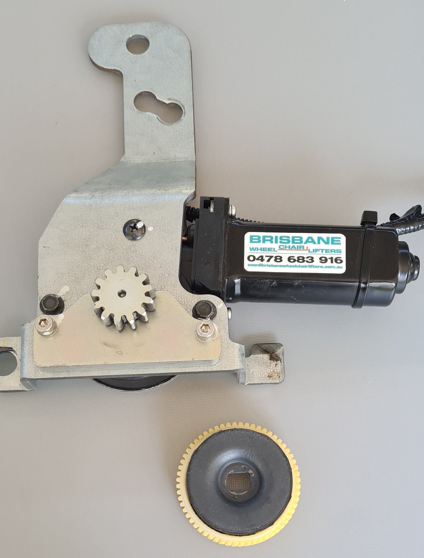 Toyota Hiace Welcab Deck Motor Clutch